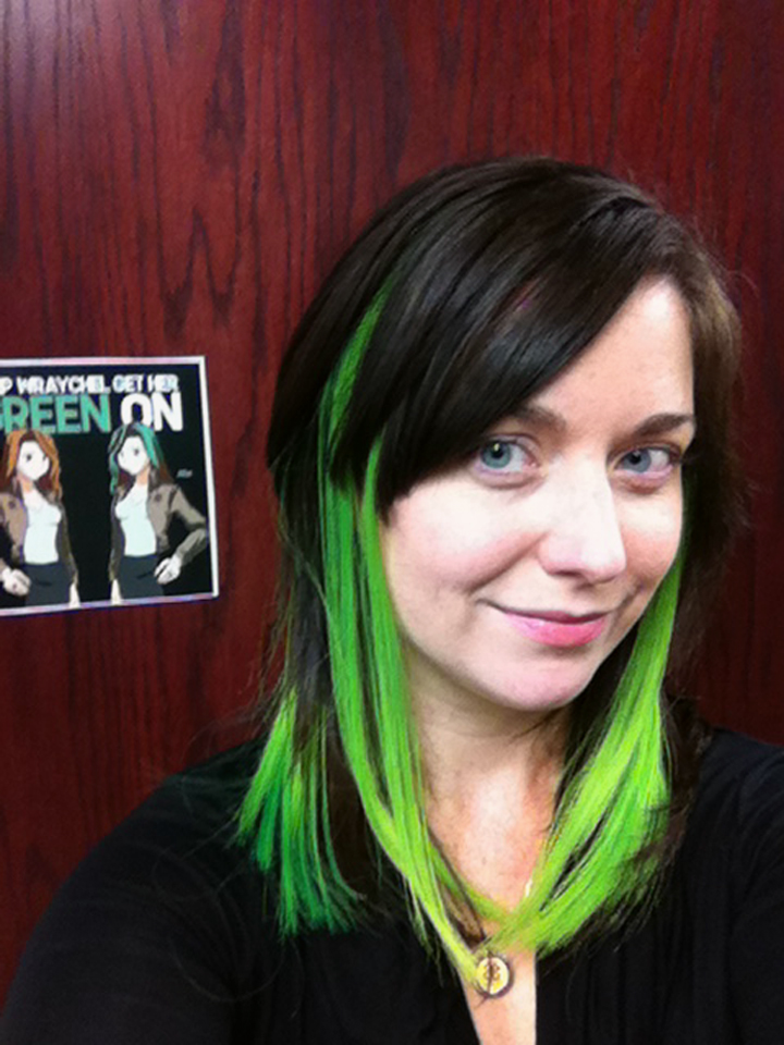 Wraychel Horne with Green Hair